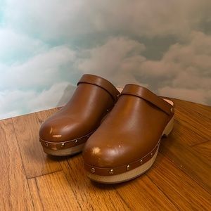 J Crew Convertible Clogs